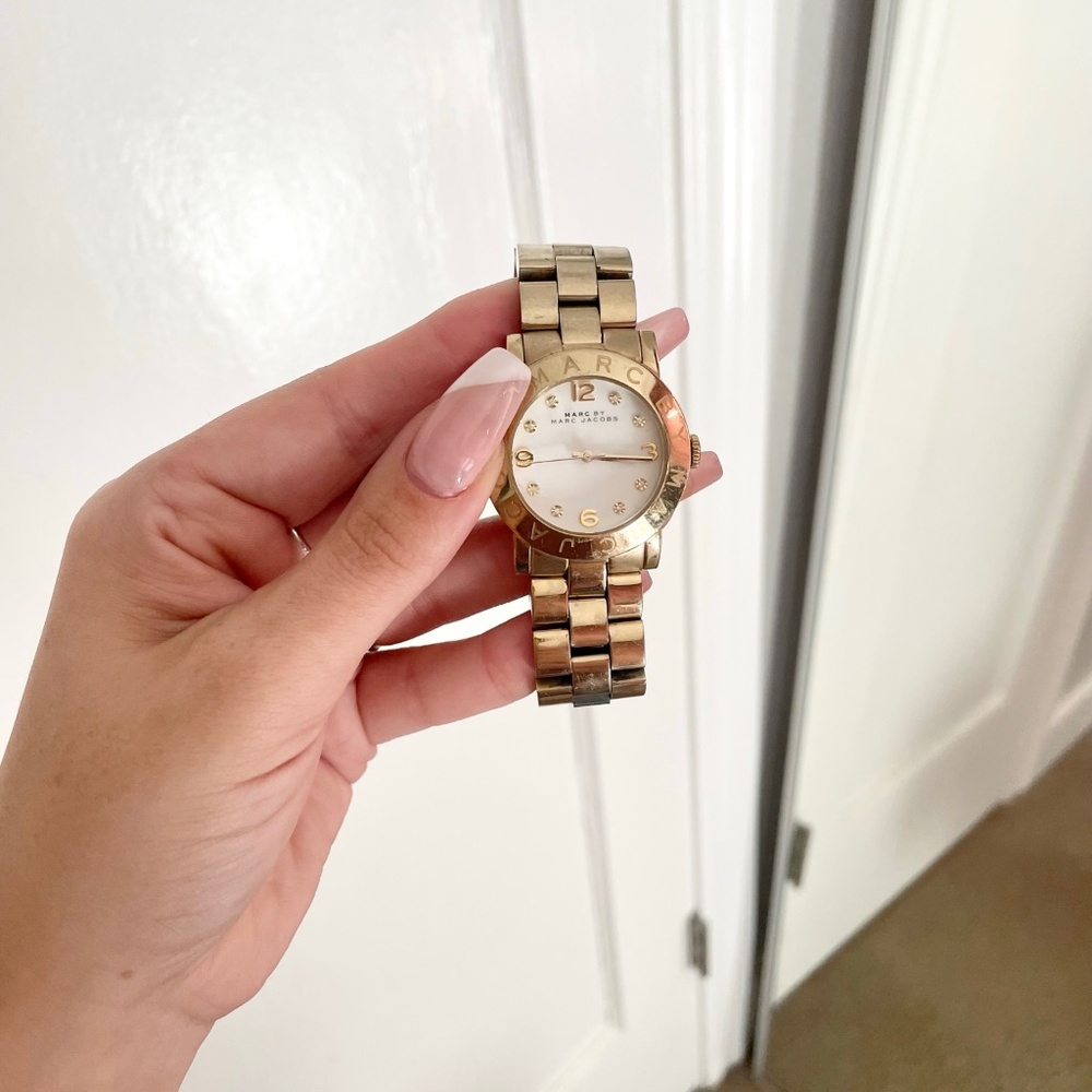 Marc Jacobs Gold Watch (womens)